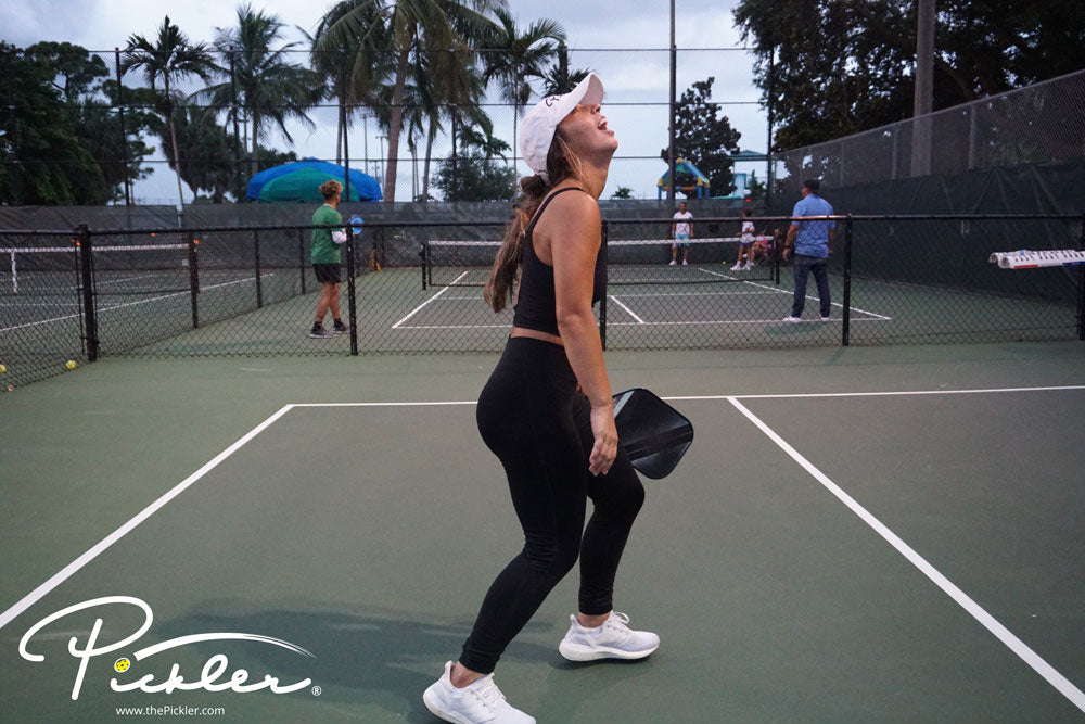 9 Tips to Hit the Perfect Lob on the Pickleball Court | Pickler Pickleball