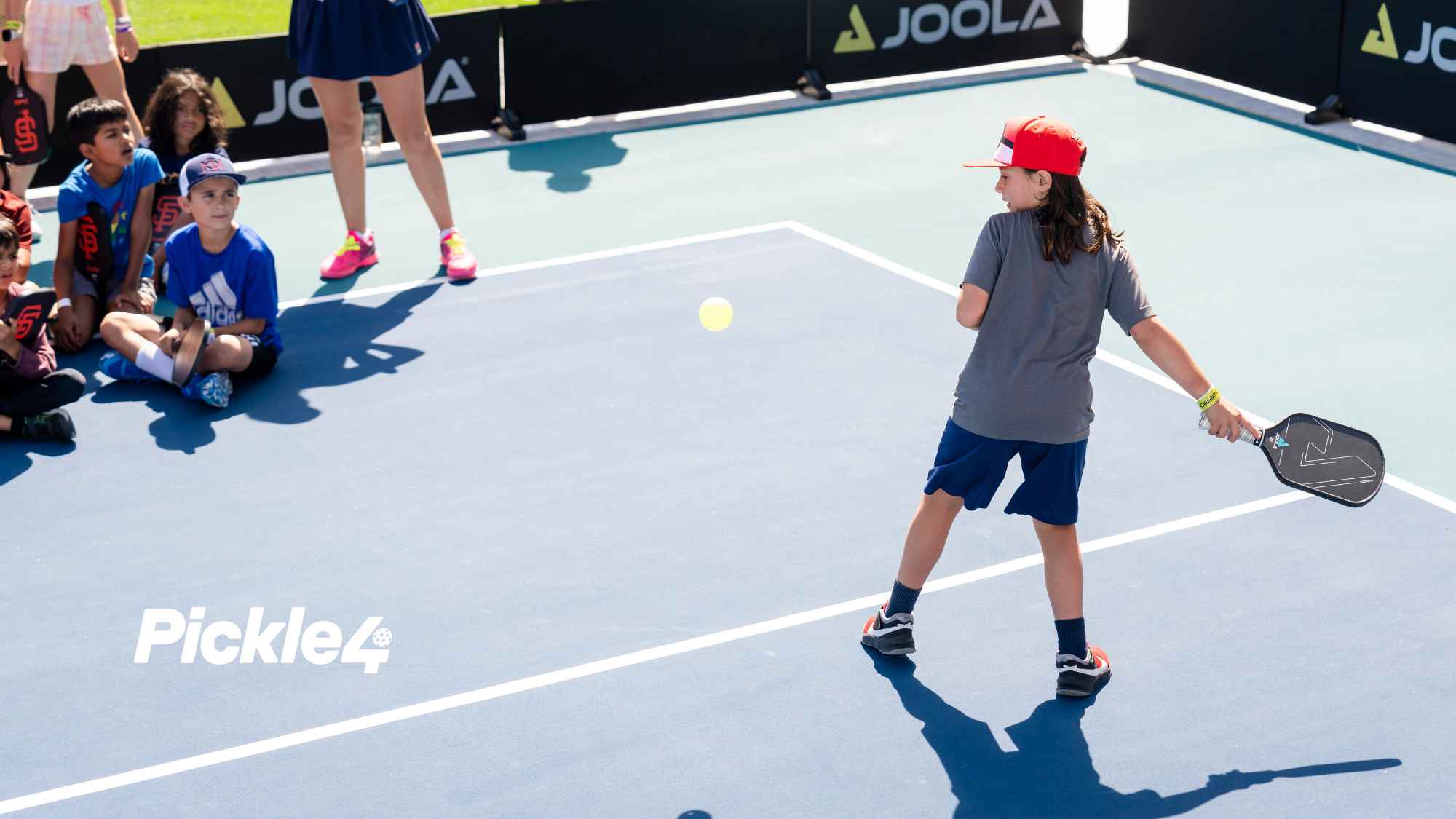 HOW TO HIT A “TWEENER” IN PICKLEBALL